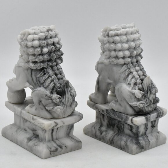 Carved Marble Pair Of Foo Dogs - Picture 7 of 11